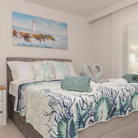 Luxury Lemon Sea & View Apartament